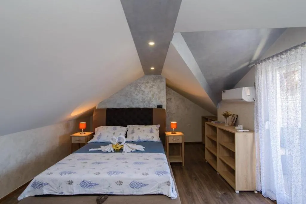 Apartment In Okrug Gornji With Sea View, Balcony, Air Conditioning, Wifi 5134-2 Trogir 0*,  Kroatien